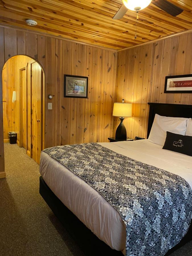 Harney Peak Inn Hill City Kültér fotó